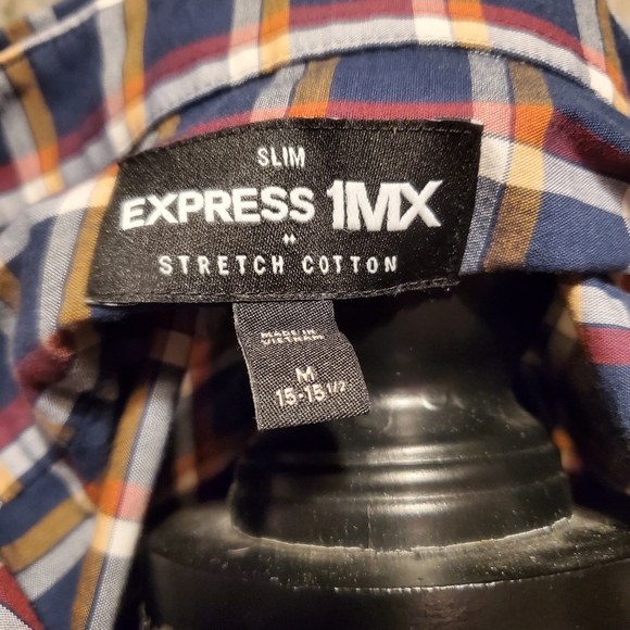 Express 1MX Button Up - Picture 2 of 2
